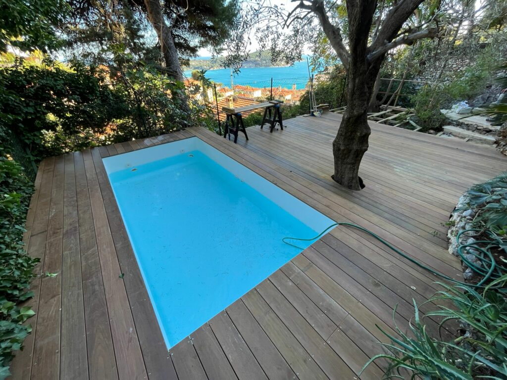 Piscine bois de moins de 10m², en 4x2m