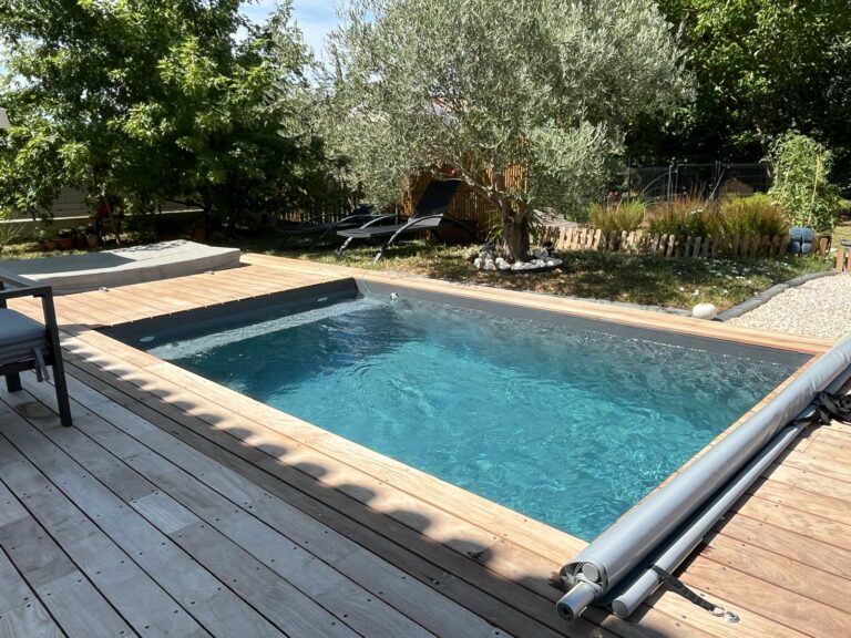Piscine en aluminium semi-enterrée 4 x 2,50m