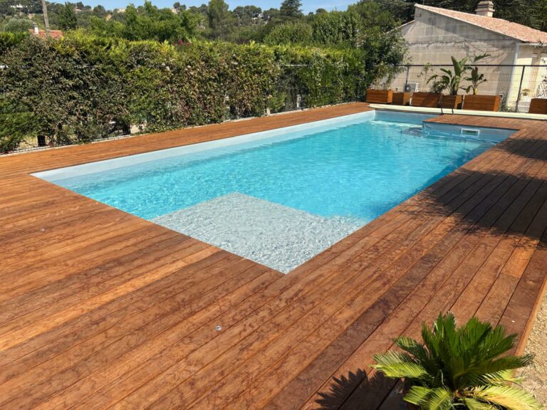 Pose pvc armé sopremapool sur piscine existante